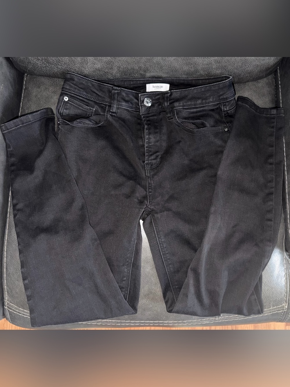 Kensie Women’s Black Skinny Jeans